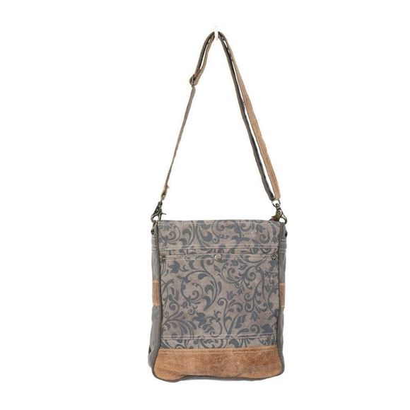 Farmhouse Floral Crossbody Shoulder Bag, upcycled canvas; leather - Picture 4 of 5